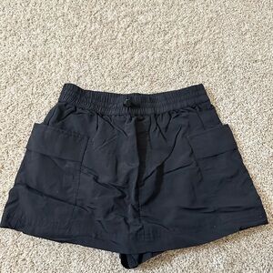 Zara Black Elastic-Waist Cargo Skort (skirt+short)